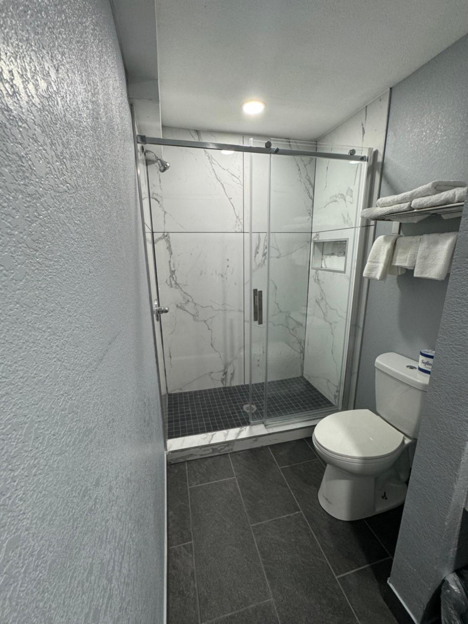 America'S Value Inn Oakhurst Esterno foto